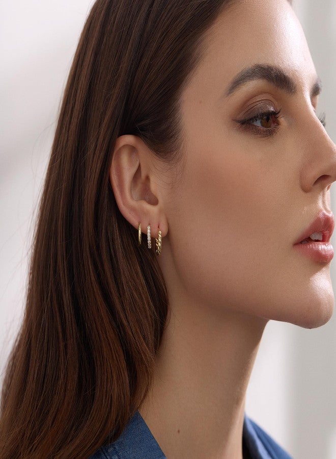 أليكس كرافت طقم من 3 أزواج من الأقراط الحلقية الصغيرة للنساء، مصنوعة من الذهب عيار 14 قيراطاً، مضادة للحساسية، خفيفة الوزن، وعصرية. - Image 2