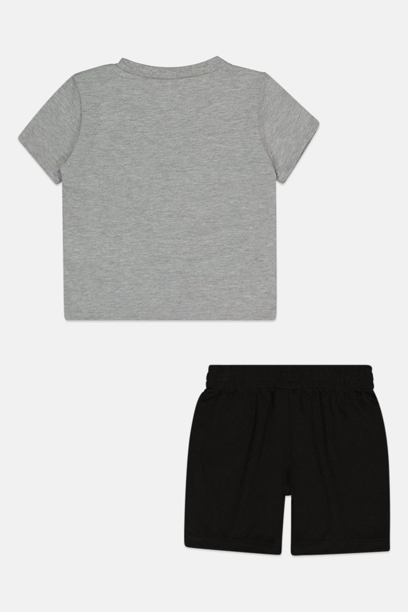 Nike Toddlers Boy 2 Pieces Graphic Print T-Shirt And Shorts Set, Multicolor - Image 2