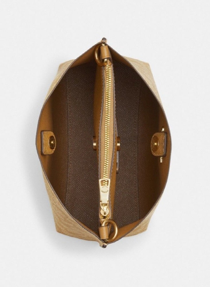 كوتش اوت ليت حقيبة دلو كوتش مولي - Image 3