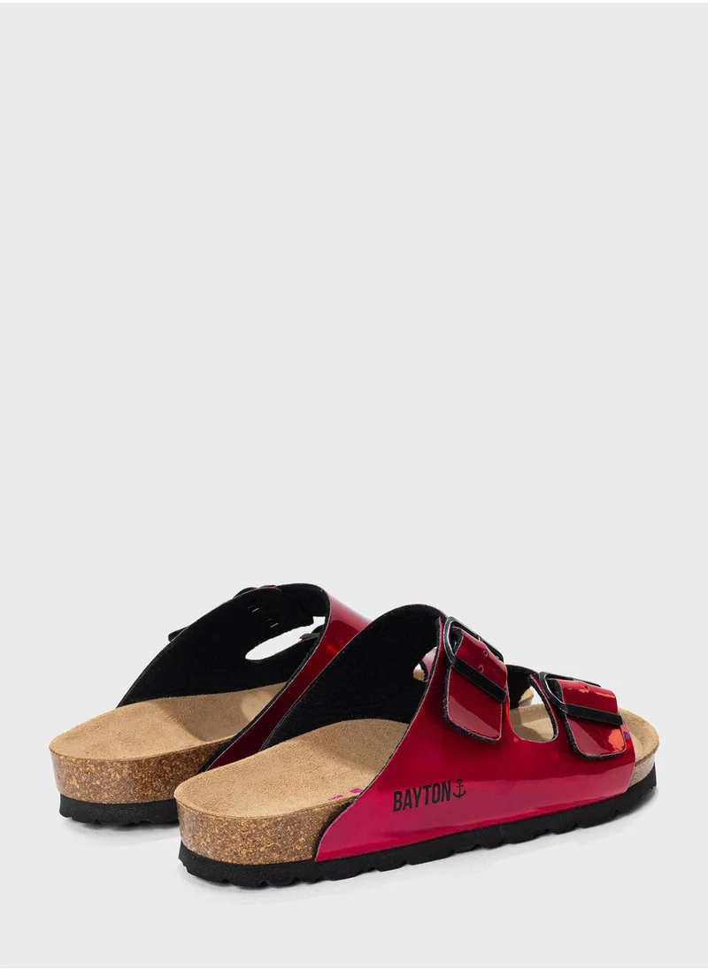 بيتون Atlas Double Strap Flat Sandals