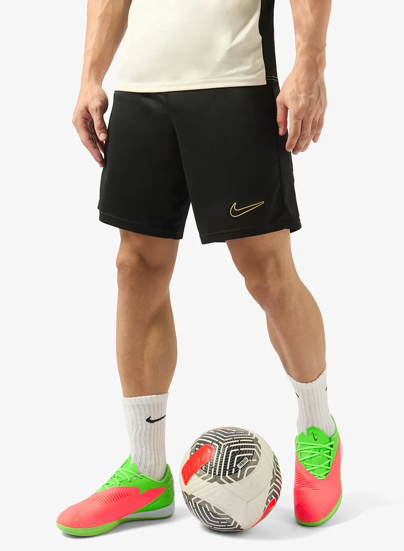 Nike  Phantom 6 Low Acad IC for Men | Best Price UAE
