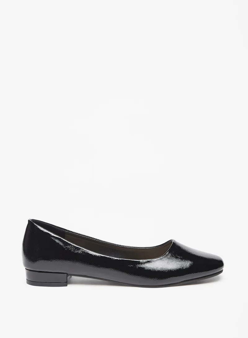 فلورا بيلا من شو إكسبرس Women Textured Slip-On Ballerina Shoes with Block Heels