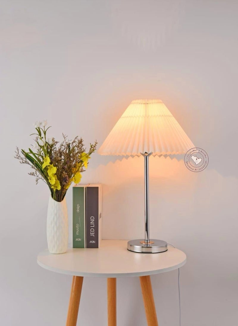 ICTC table lamp