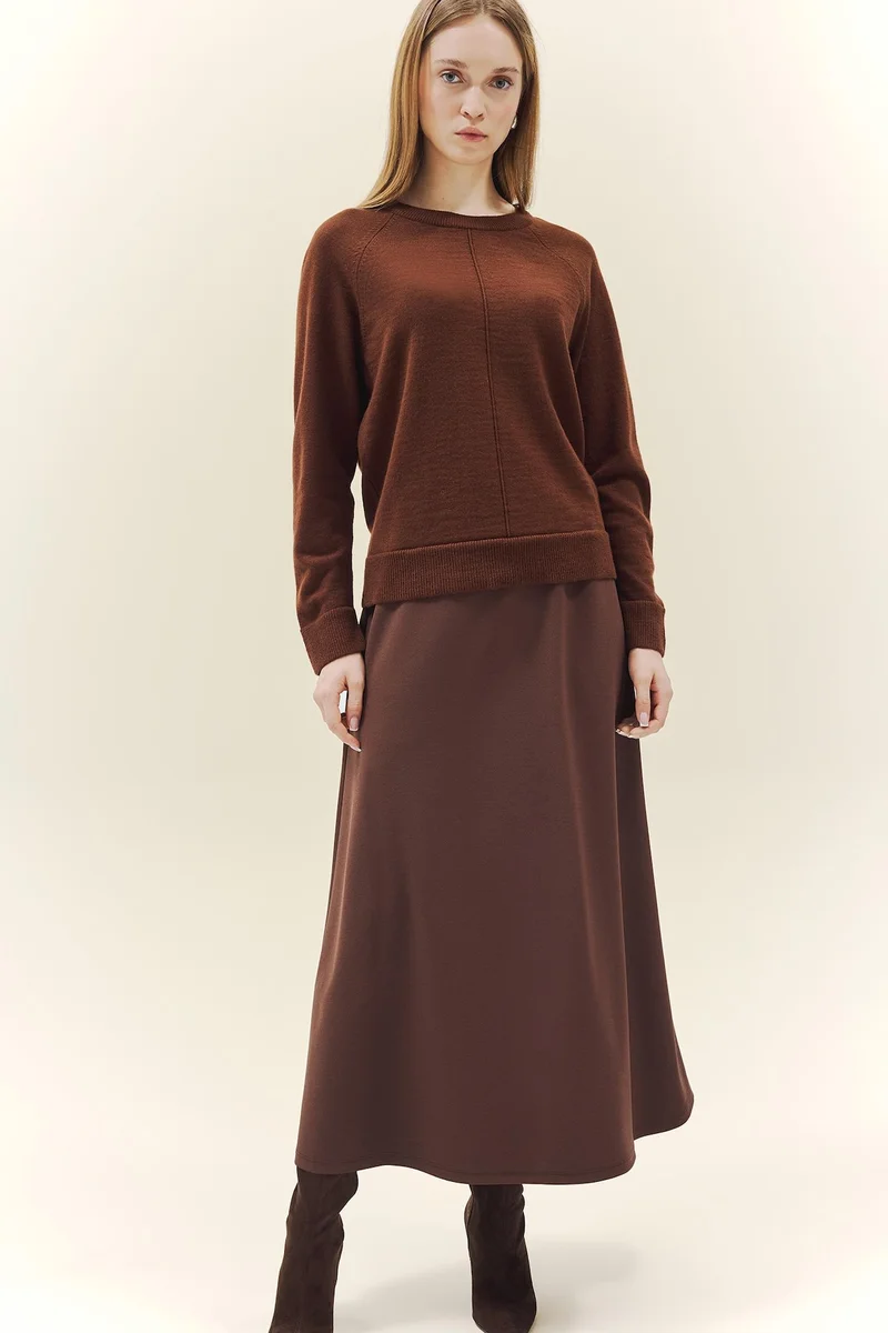 ديفاكتو A Cut Crepe Knitted Skirt