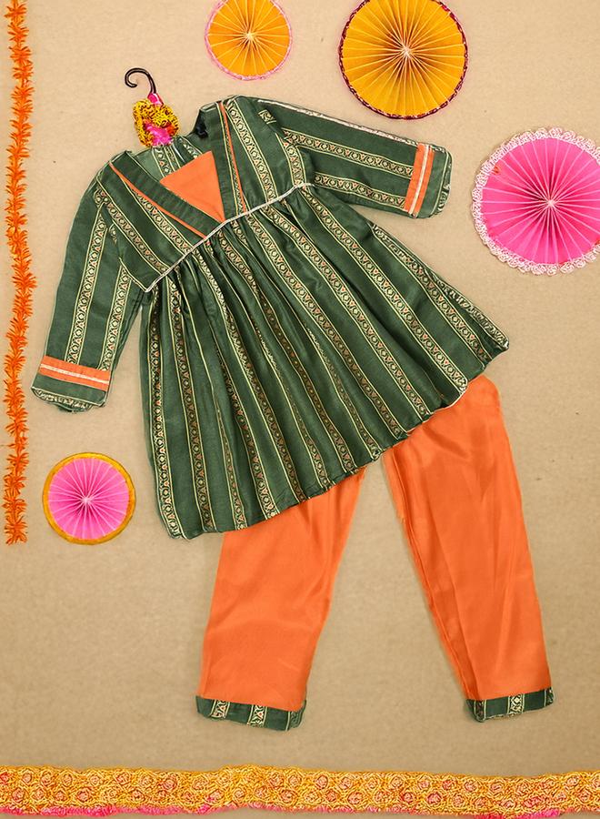 Bella Moda Girls Ethic Motifs Print Kurta and Pants Set - Image 1