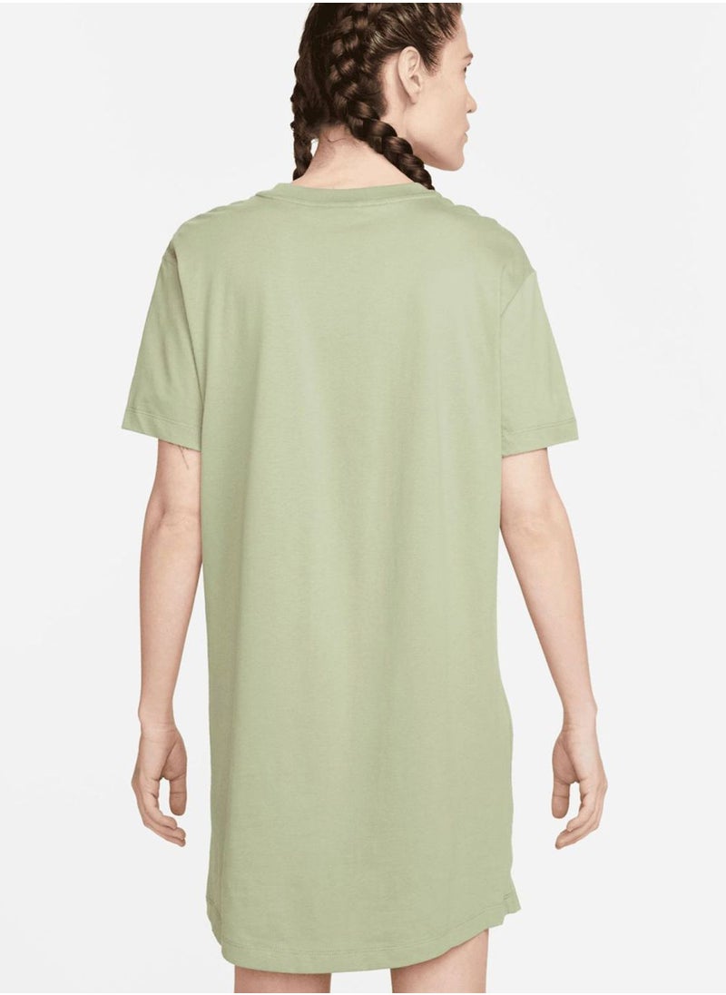 Nike - Sportswear Essential Dress - Image 1