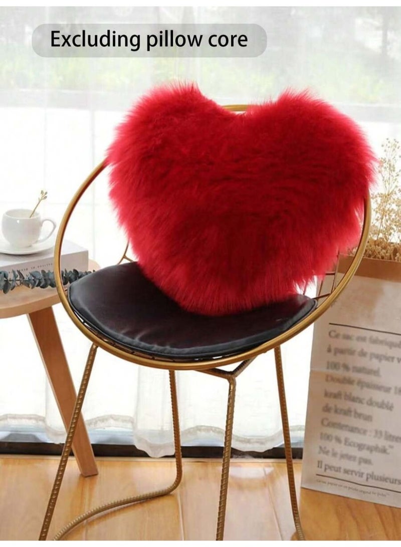 وسادة فرو صناعي بشكل قلب أحمر – ناعمة وزخرفية، 45×45 سم - Image 2