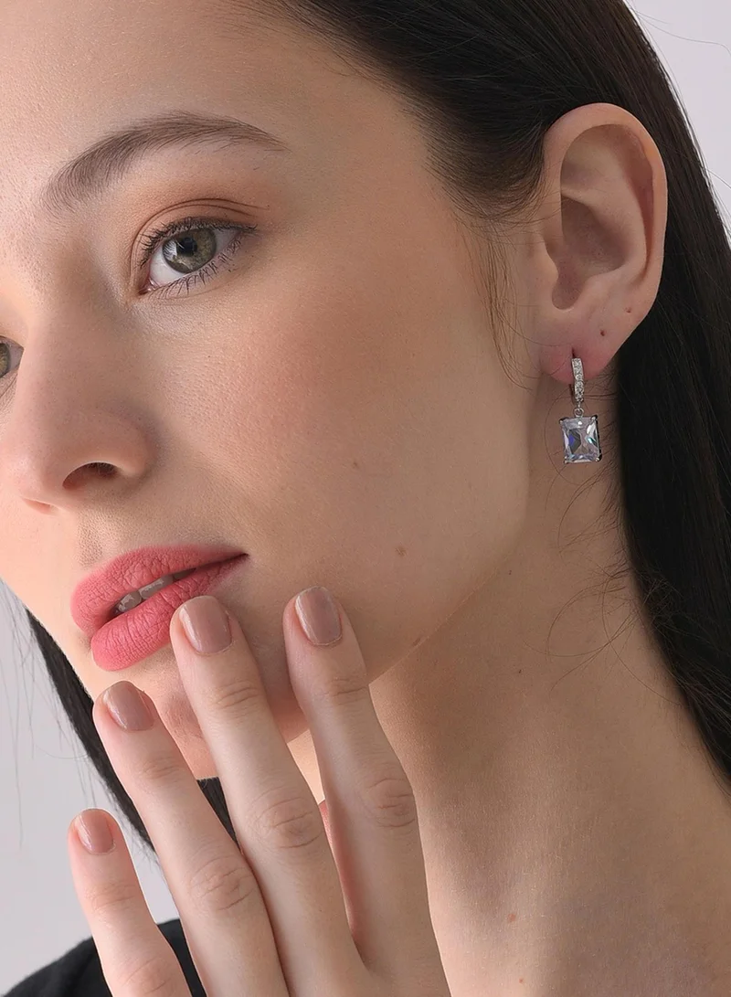 SOHI Contemporary Artificial Stud Earring Jewellery