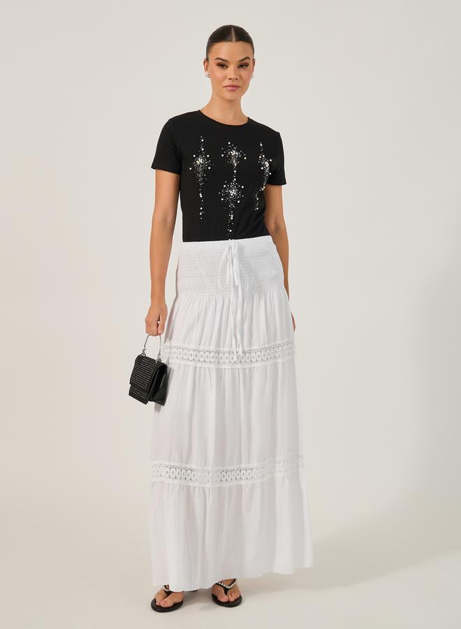 Styli Embellished Fitted Round Neck Short Sleeve T-Shirt  - Image 3