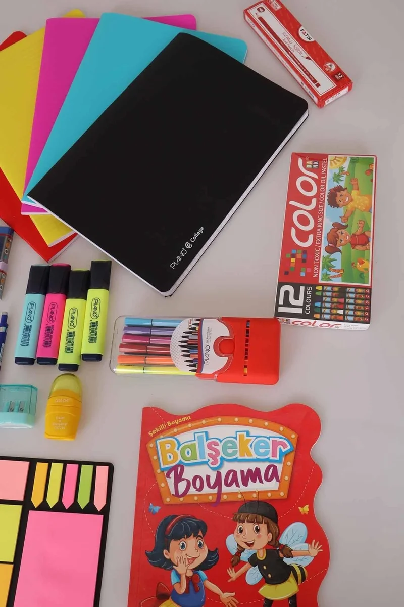 سبايدر مان Multicolor Stationery Set Back To School