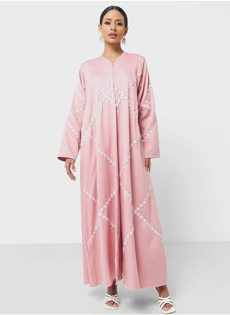 hayas closet V-Neck Lace Detailed Abaya