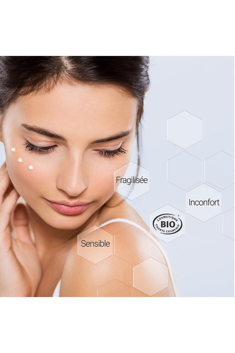 gamarde Comfort Cleanser 100ml – Certified Organic Gentle Makeup Remover & Cleanser with Water-Milk Texture – Soothes Redness, Reduces Irritation & Respects Skin Balance – For Sensitive & Atopic-Prone Skin – Vegan - Image 3