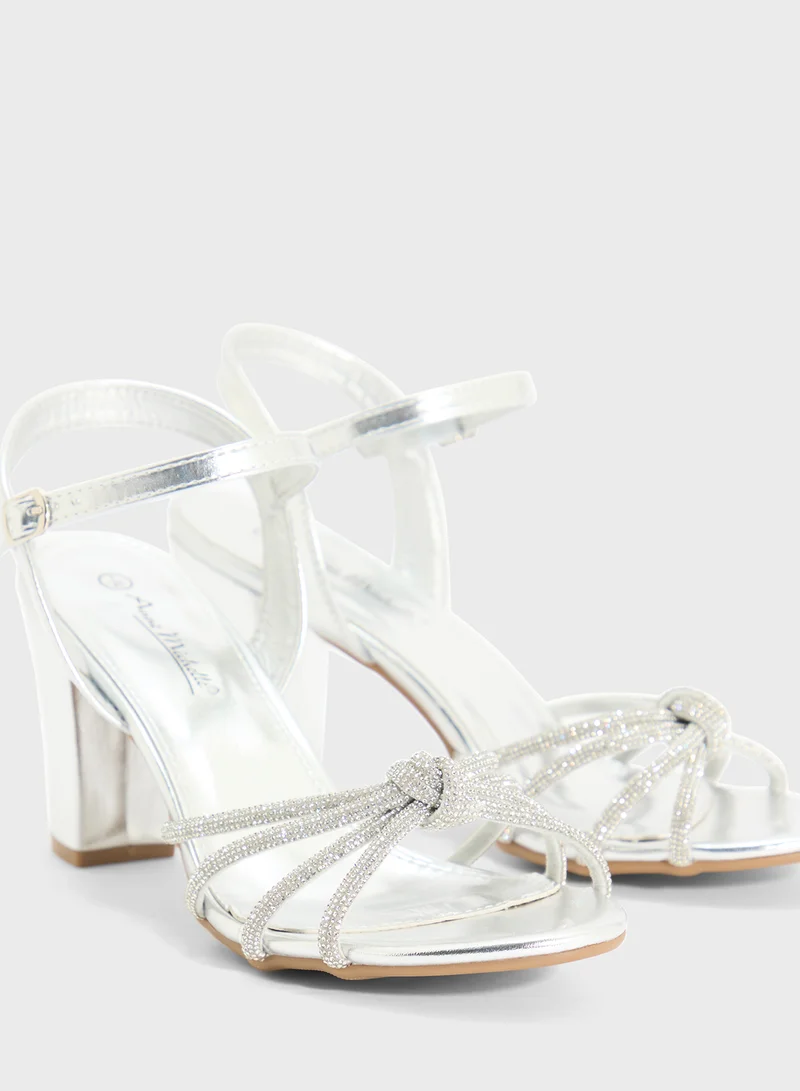 Anne Michelle Embellished Know Detail Heel