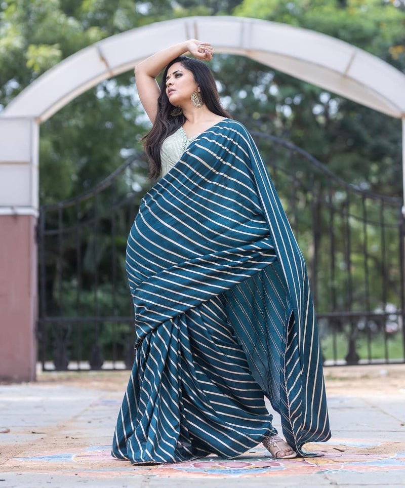 Sidhidata Textile Women's Dola Silk Foil Printed Striped Saree with Unstitched Blouse Piece - Image 4