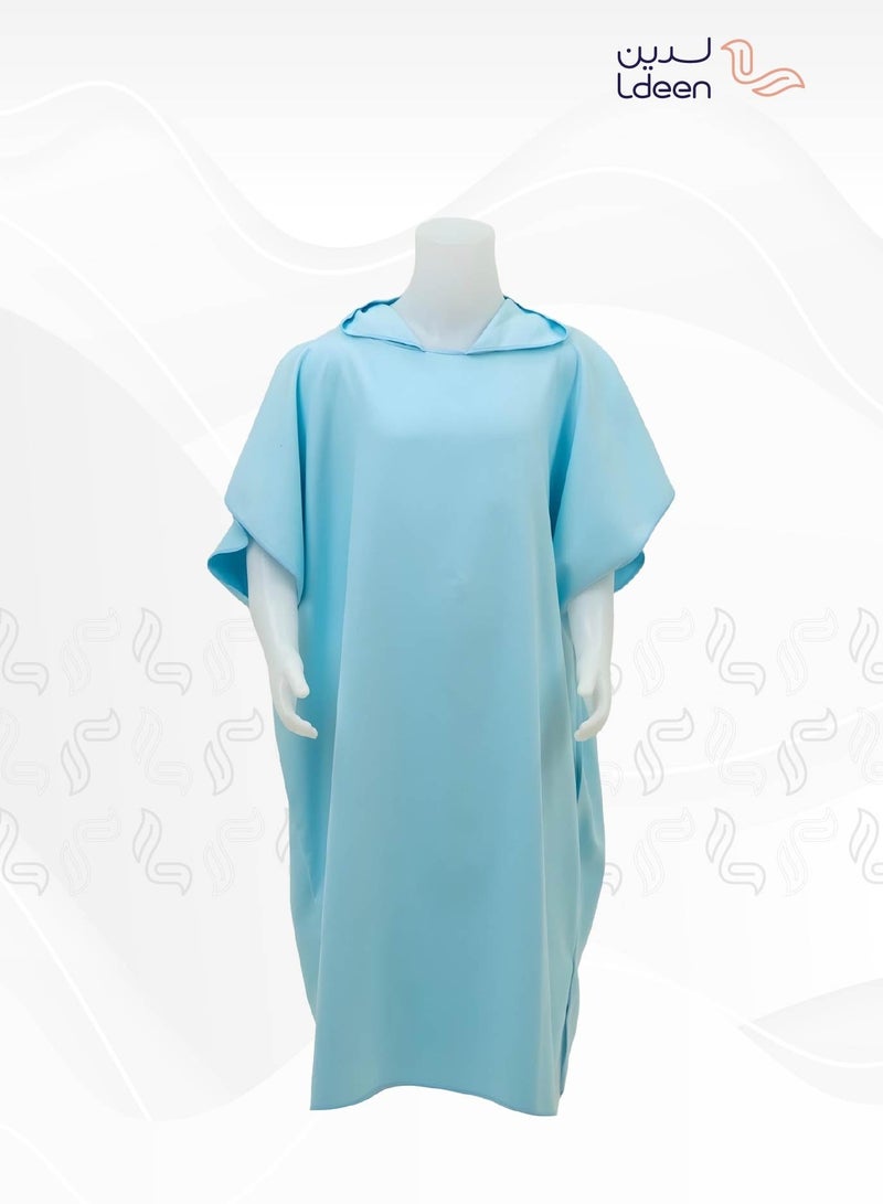 لدين روب مطوّر مصنوع من الألياف الدقيقة (مايكروفايبر) فائق الامتصاص مع ميزة الجفاف السريع بعد الاستخدام بتصميم أنيق وحجم مناسب مغلّف في حقيبة أنيقة ليكون رفيقك في كل وقت. - Image 3