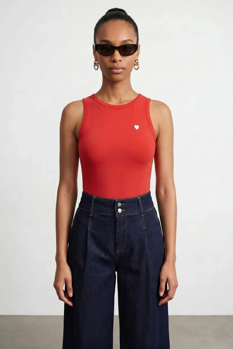 ديلفين DILVIN Embroidered Sleeveless Slim-Fit Jersey Blouse