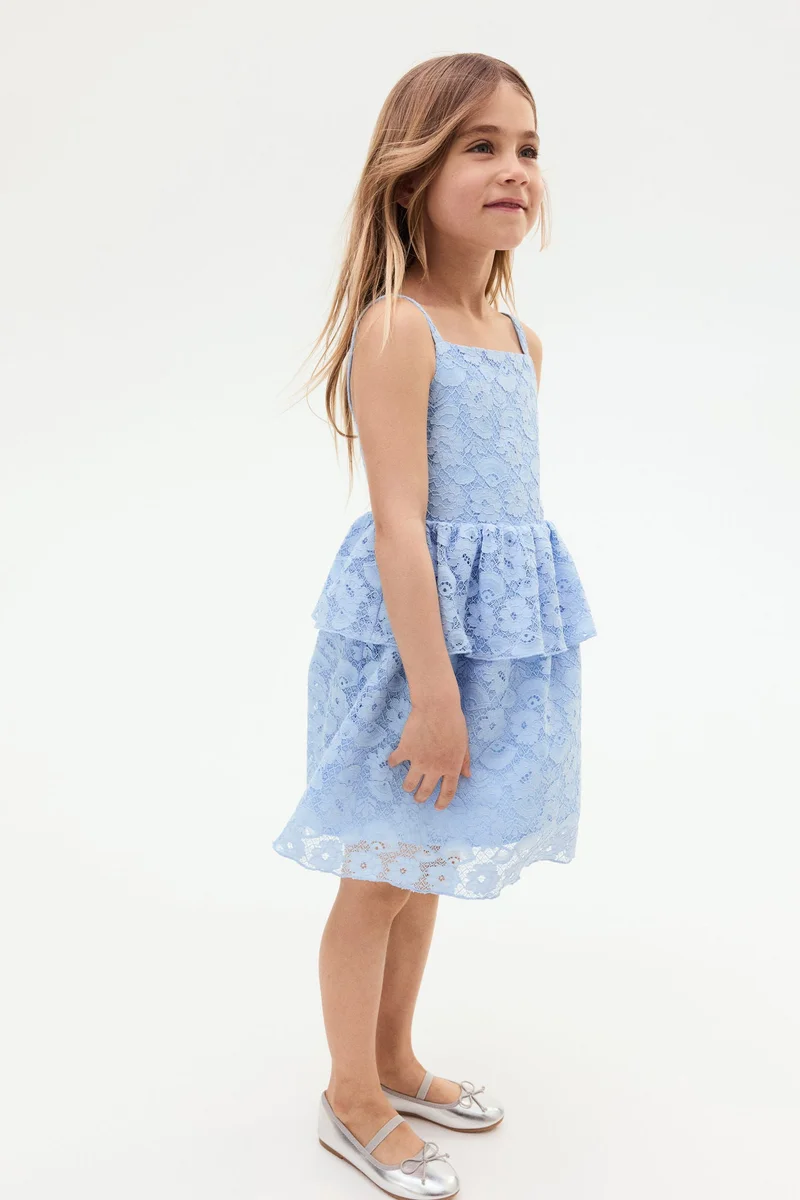 اتش اند ام فستان دانتيل بحواف مكشكشة