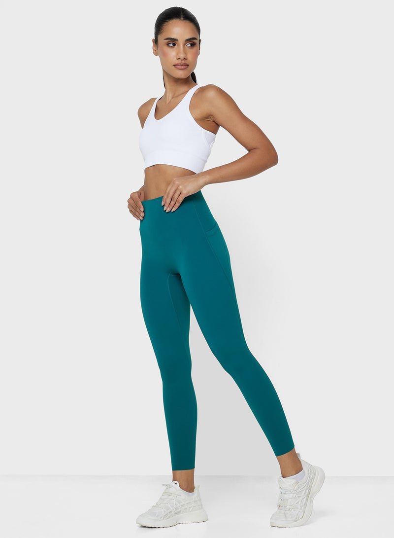 FRWD Racer Back Sports Bra - Image 4