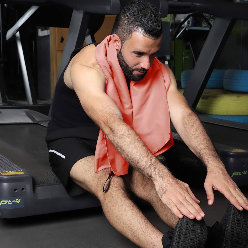 Rainleaf منشفة راينليف ميكروفايبر مثالية للسفر والصالة الرياضية والتخييم. تجف بسرعة - تمتص الماء بشكل فائق - مدمجة للغاية - خفيفة الوزن. مناسبة للرحلات والشاطئ والاستحمام والتخييم وحمامات السباحة. - Image 5