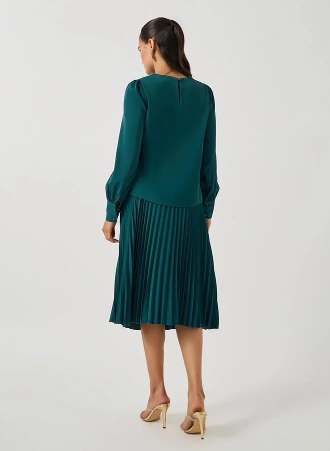 Styli Styli Plain Volume Sleeves Top and Pleated Skirt Co-Ords