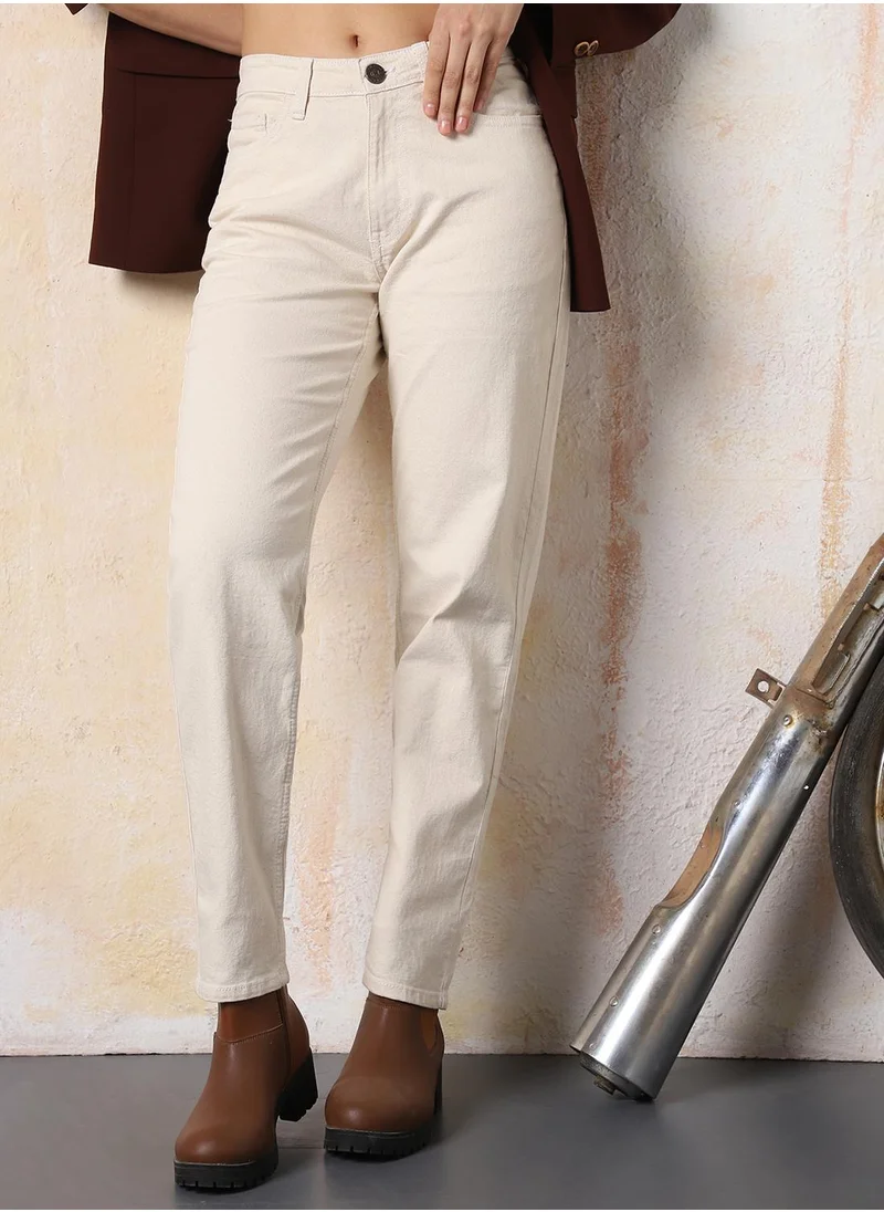 HIGH STAR Stay effortlessly stylish with this comfortable Beige Mom Jeans Washed design crafted from 80% Cotton, 18% Polyester,2% Spandex with Button closure.