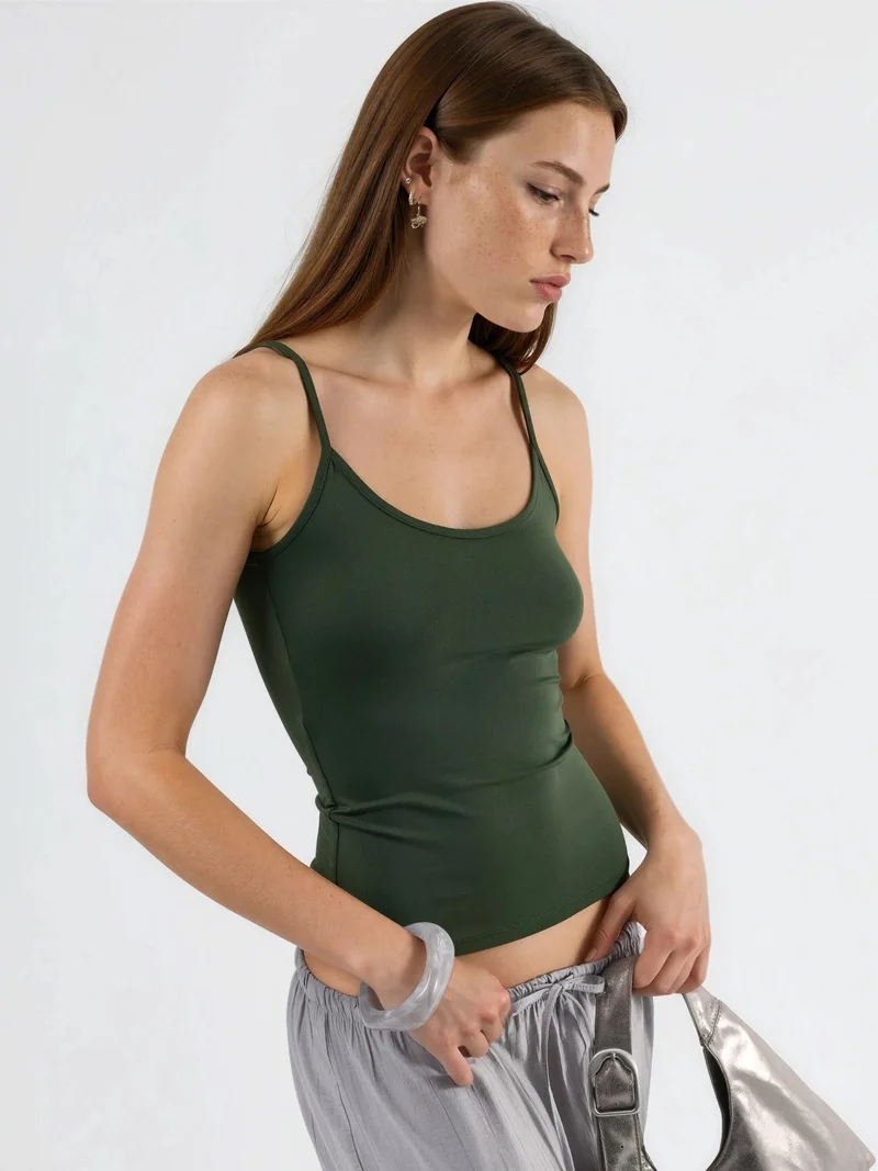 بوسيم BUSEM Fitted U Collar Knitted Tank Top