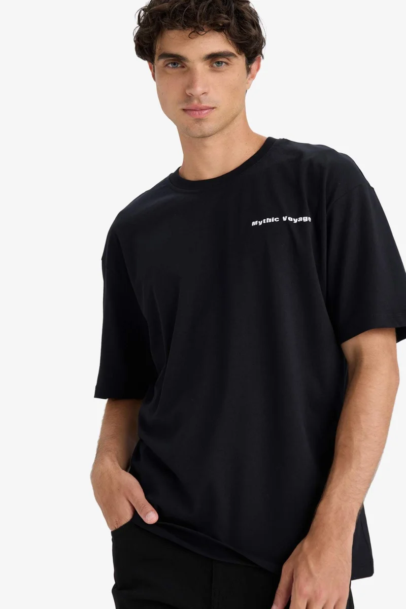 ديفاكتو Cotton Boxy Fit Crew Neck Back Printed T-Shirt