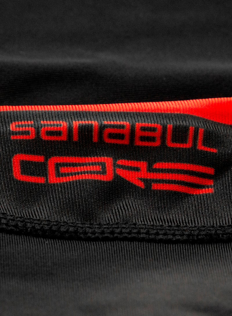 سنابول قميص ضغط Sanabul Core – أكمام قصيرة، سريع الجفاف للرجال، صغير، أسود مع خطوط حمراء - Image 4