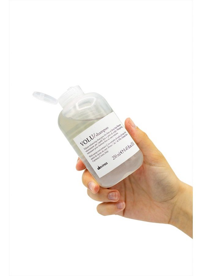 Davines VOLU Shampoo | Volume Shampoo for Fine, Thin Hair Types | Gentle Everyday Volumizing | 8.45 fl oz (Pack of 1) - Image 4