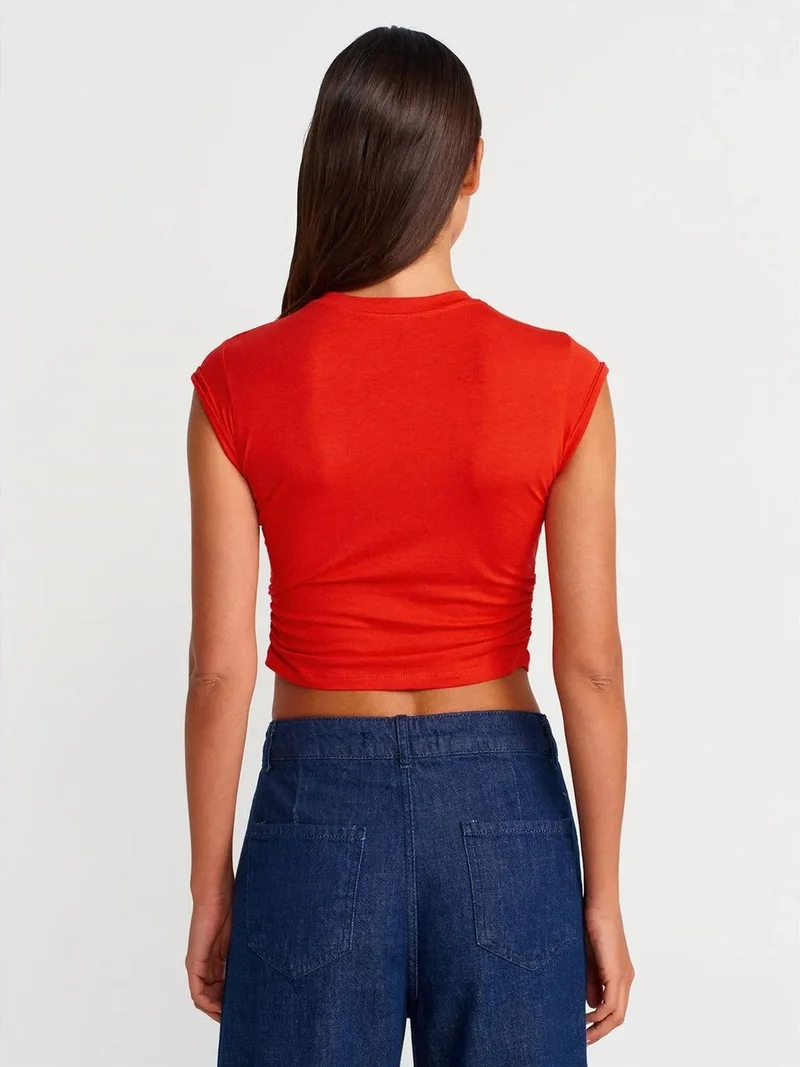 ديلفين Dilvin Women's Sleeveless Crop T-shirt