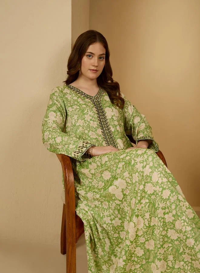 Amirah Amirah Floral Print Lace Detail Pleated Jalabiya