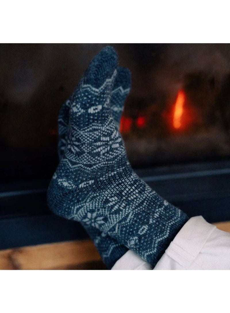 زوج من شربات شتوي للجنسين متعددة الألوان – خامة قطن ناعمة ومريحة – تصميمات عصرية بنقوش أنيقة – مناسبة للرجال والسيدات – دافئة ومثالية للاستخدام اليومي والخروج – ثبات لون وجودة عالية - Image 5