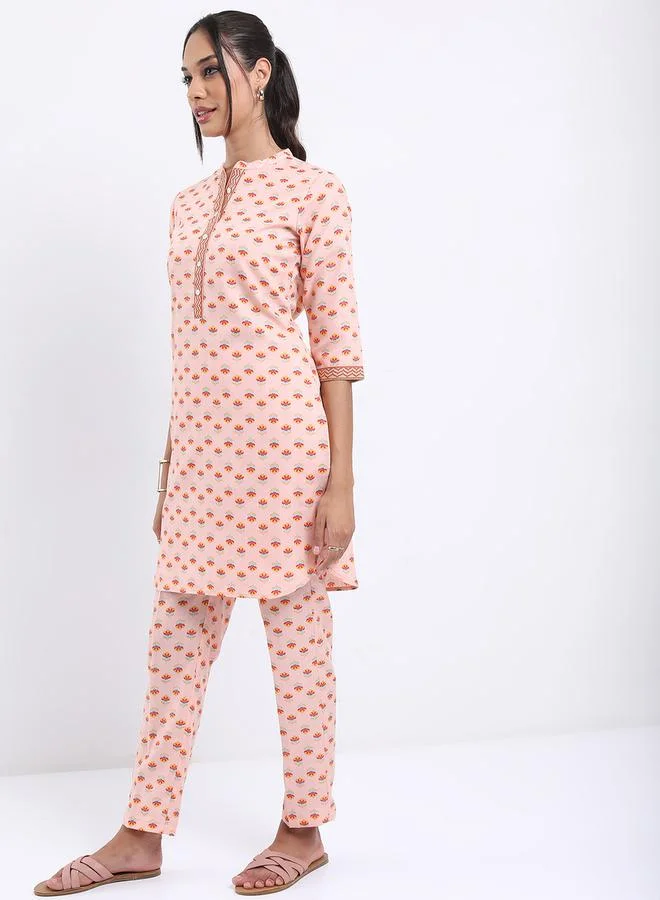 Vishudh Women Peach Floral Printed Kurta Pant Set by Styli