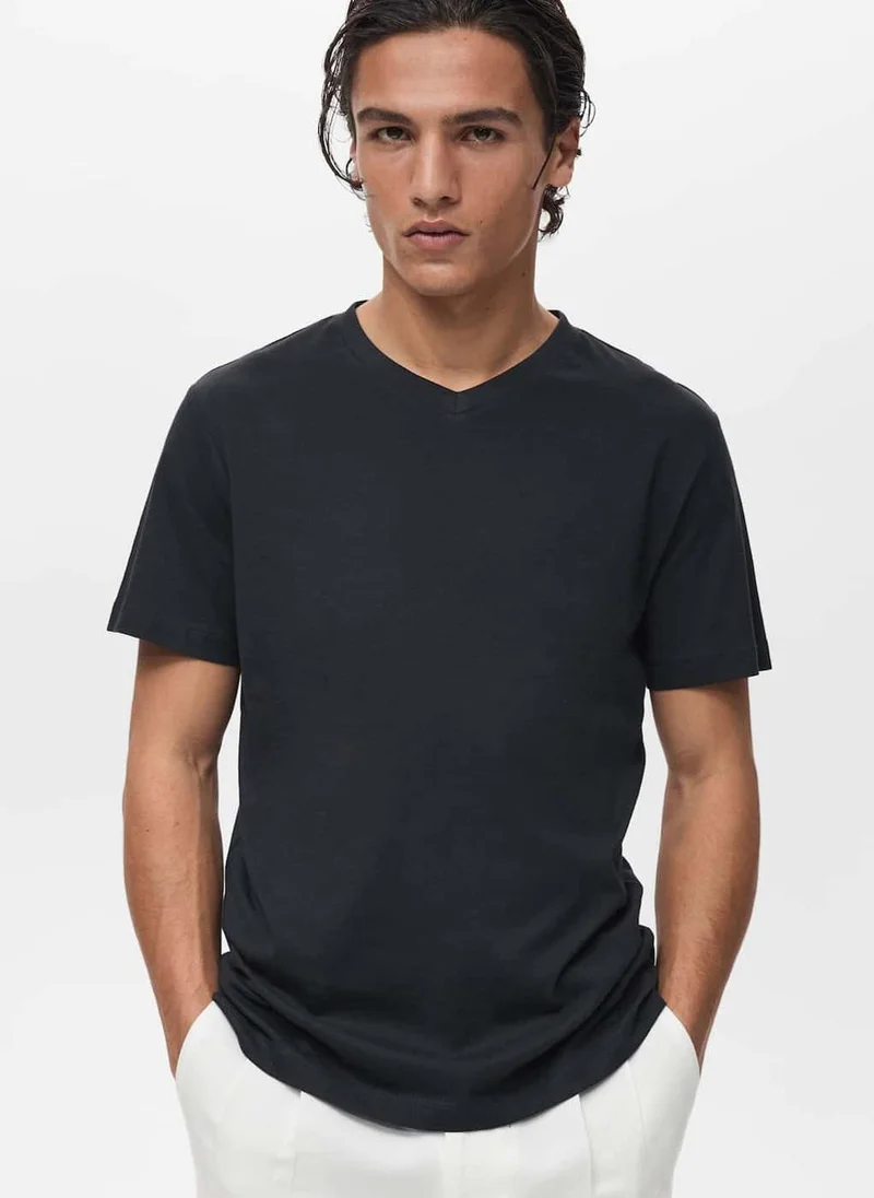 Mango Man Casual V-Neck T-Shirt