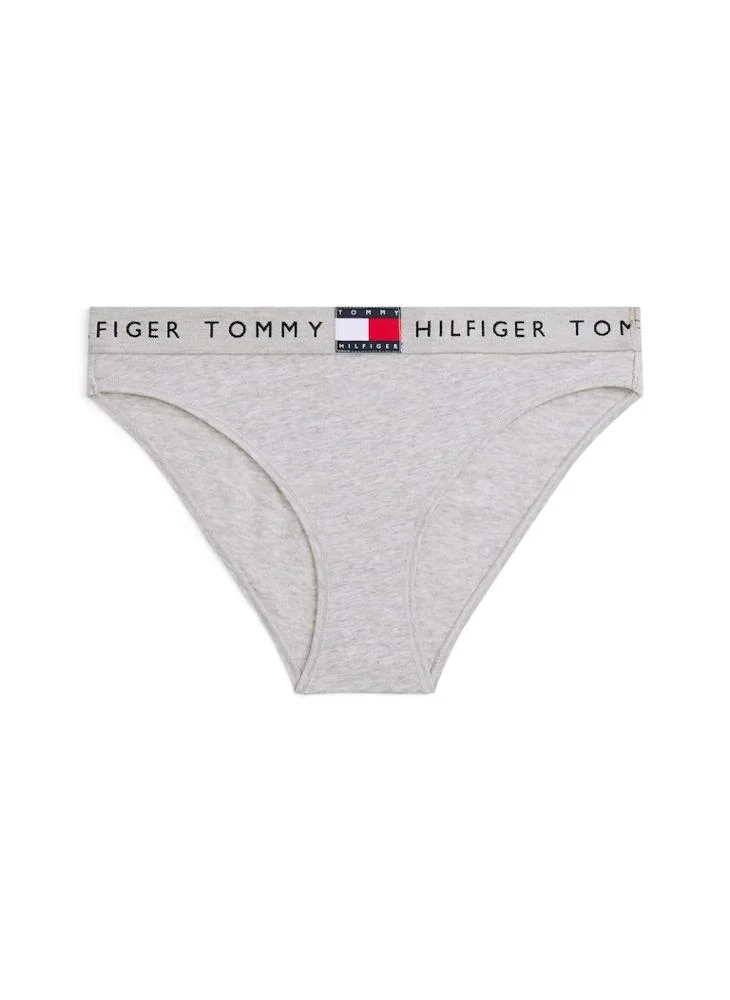 تومي هيلفيغر بكيني بشعار