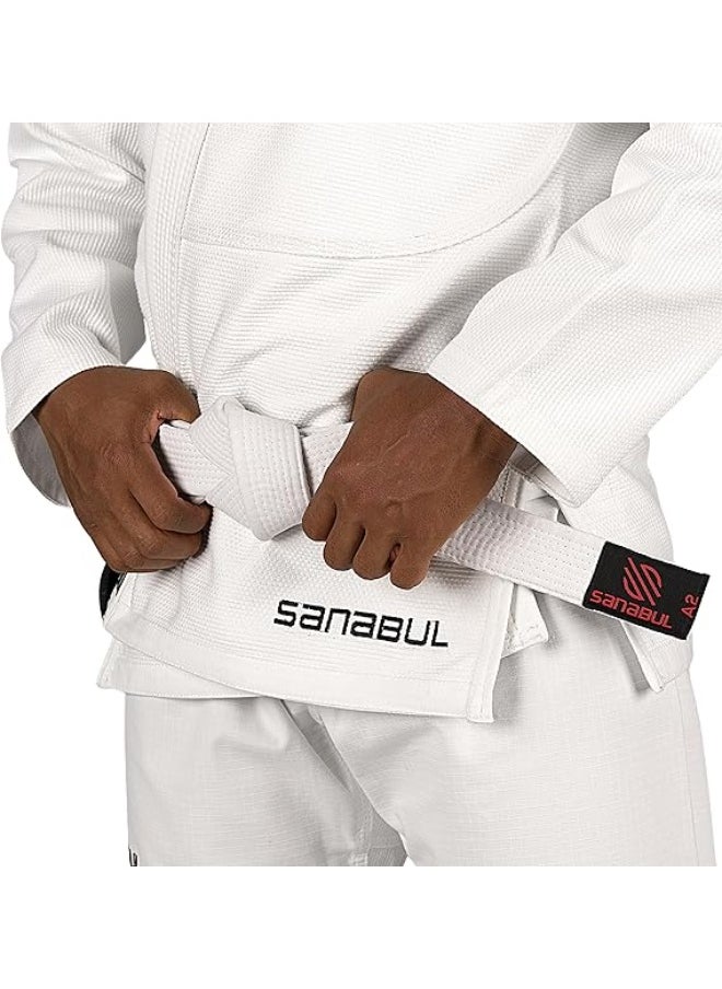 سنابول - حزام BJJ للرجال والنساء | حزام جيو جيتسو البرازيلي مع شريط الأكمام المخطط للتصنيف | أطفال جيو جيتسو جي | معتمد من IBJJF (أبيض، K4) - Image 1
