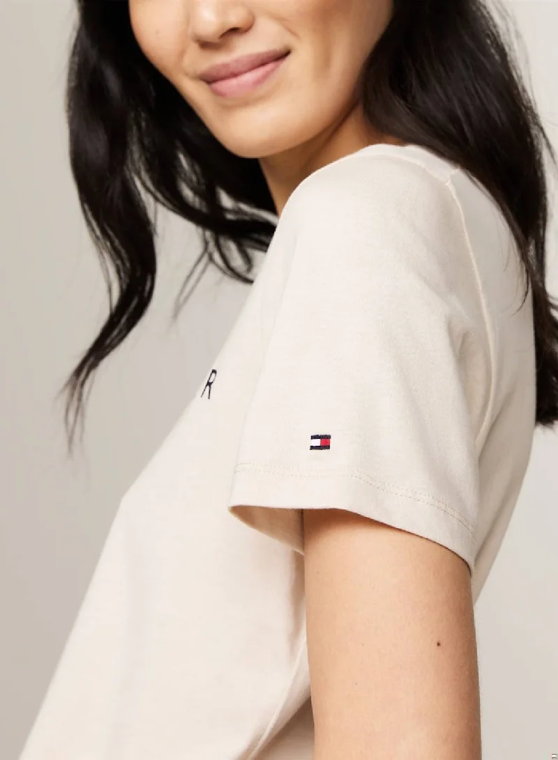 TOMMY HILFIGER Women's Curve Signature Logo Flag T-Shirt -  Pure cotton jersey, Beige