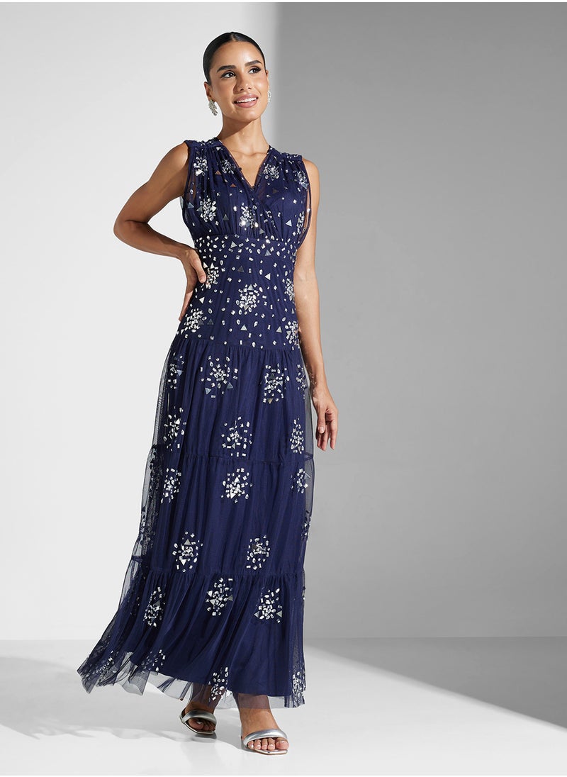 Amelia Rose Embellished V-Neck Mesh Detailed Dress  - Image 4