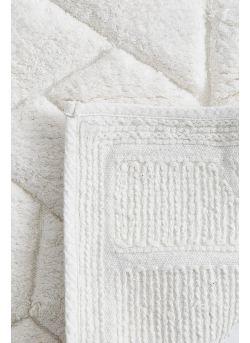 H&M Tufted cotton bath mat