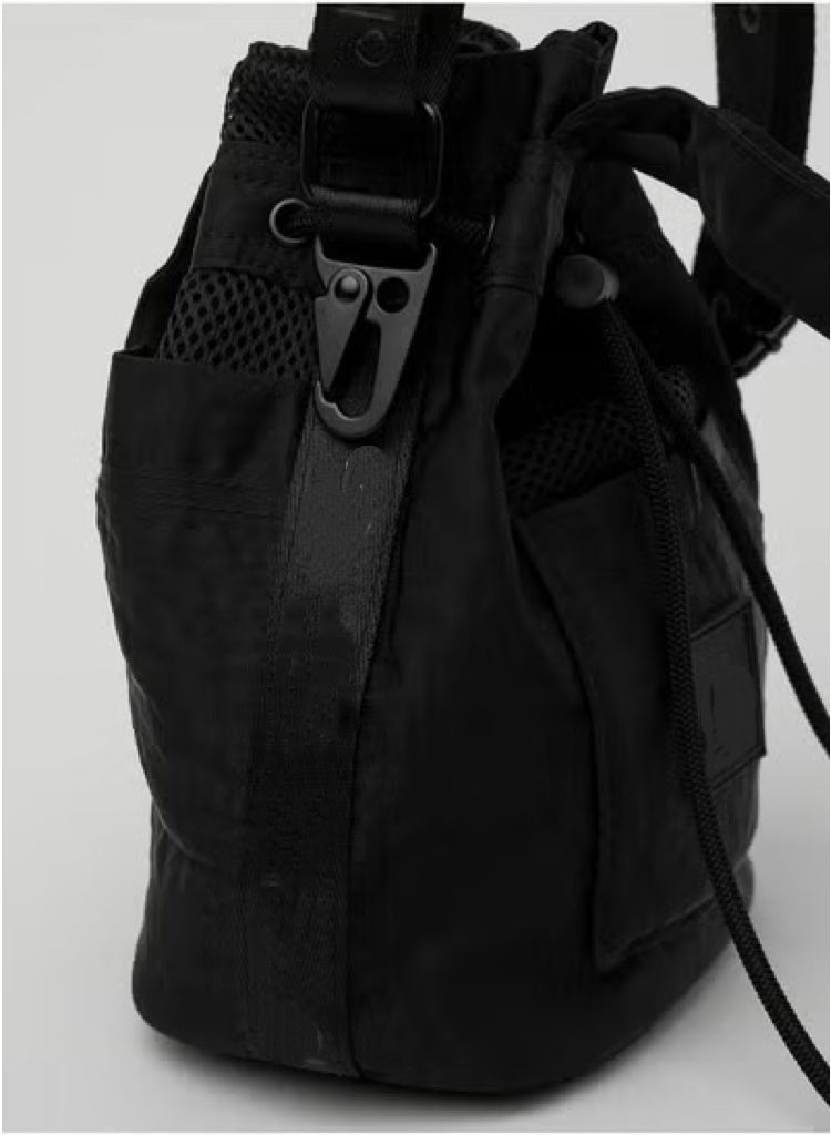 Cross Body Bucket Bag Black - Image 4