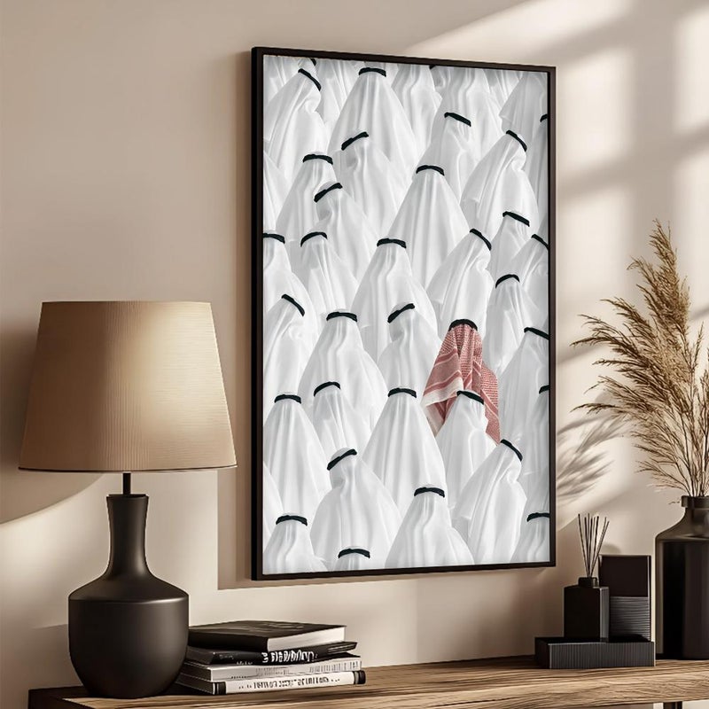 Marktna Canvas painting with a traditional art design and a hollow frame, measuring (60×90), one piece - Image 3