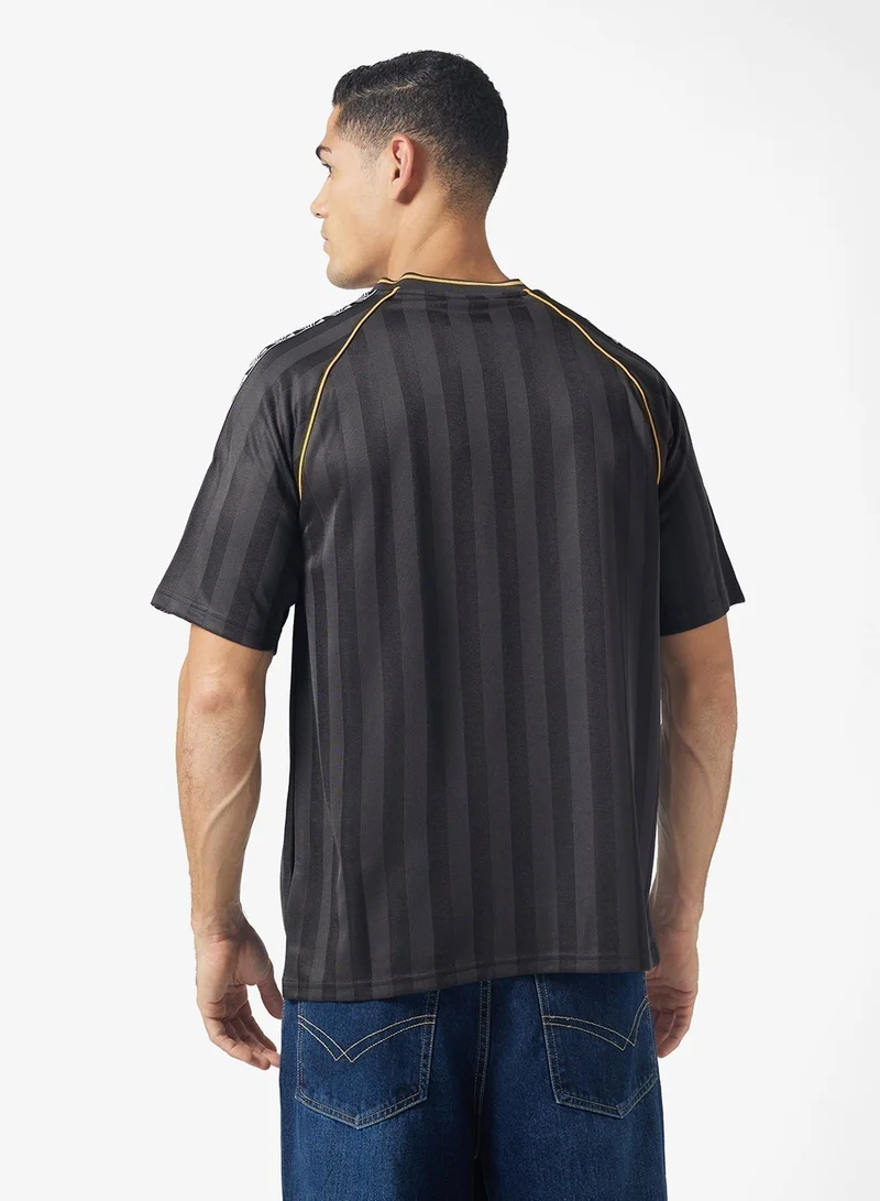 PUMA King Relaxed Football Jersey