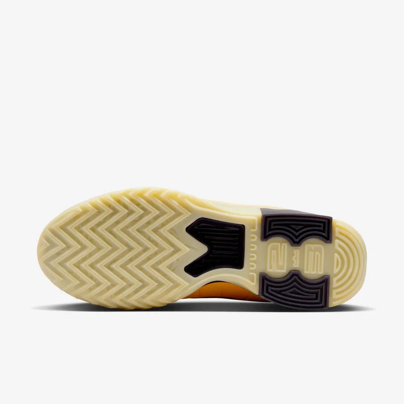 Nike Men's LeBron Witness 9 Basketball Shoes