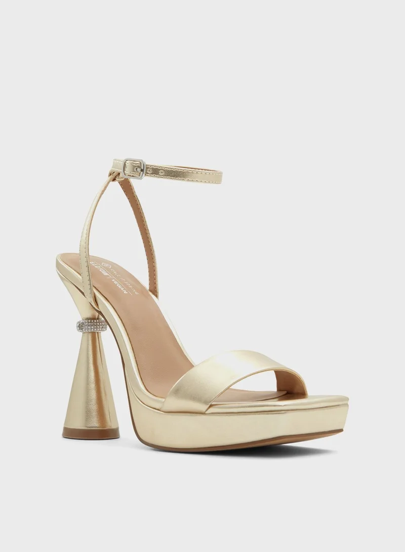 CALL IT SPRING Dreaming Sandals