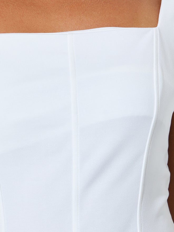 Styli Off White Sleeveless Knit Top With Square Neck - Image 3