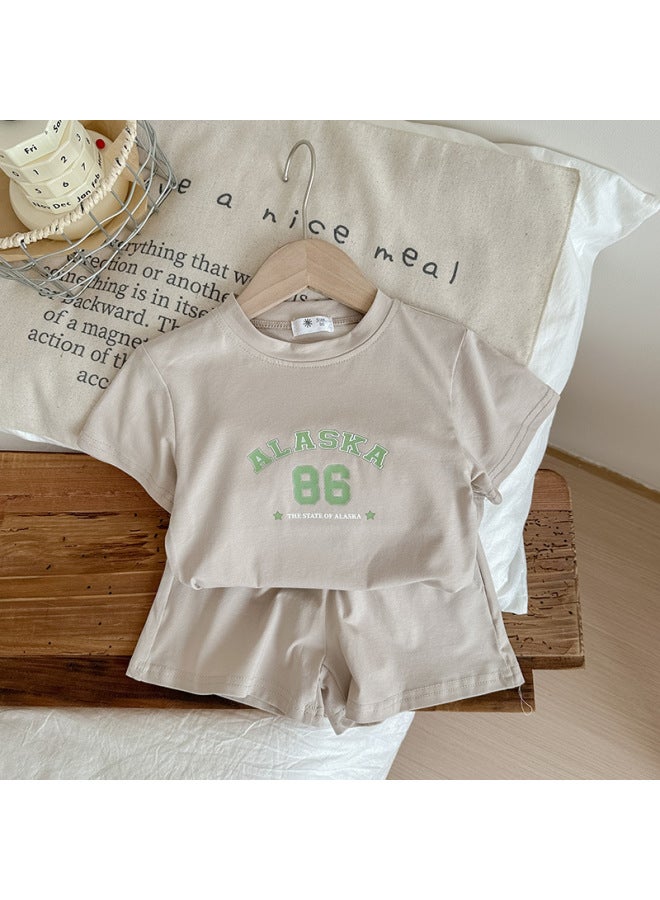 Summer Style Casual Sports Suit For Small And Medium-sized Children, Boys And Girls, Two-piece Short-sleeved Shorts, Ready-made Printed Children's
