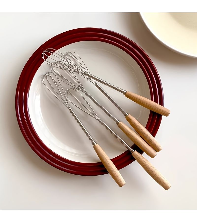 Kitchen Utensil Set With Whisk And Five Waterproof Leak Resistant Trash Bags - Image 5