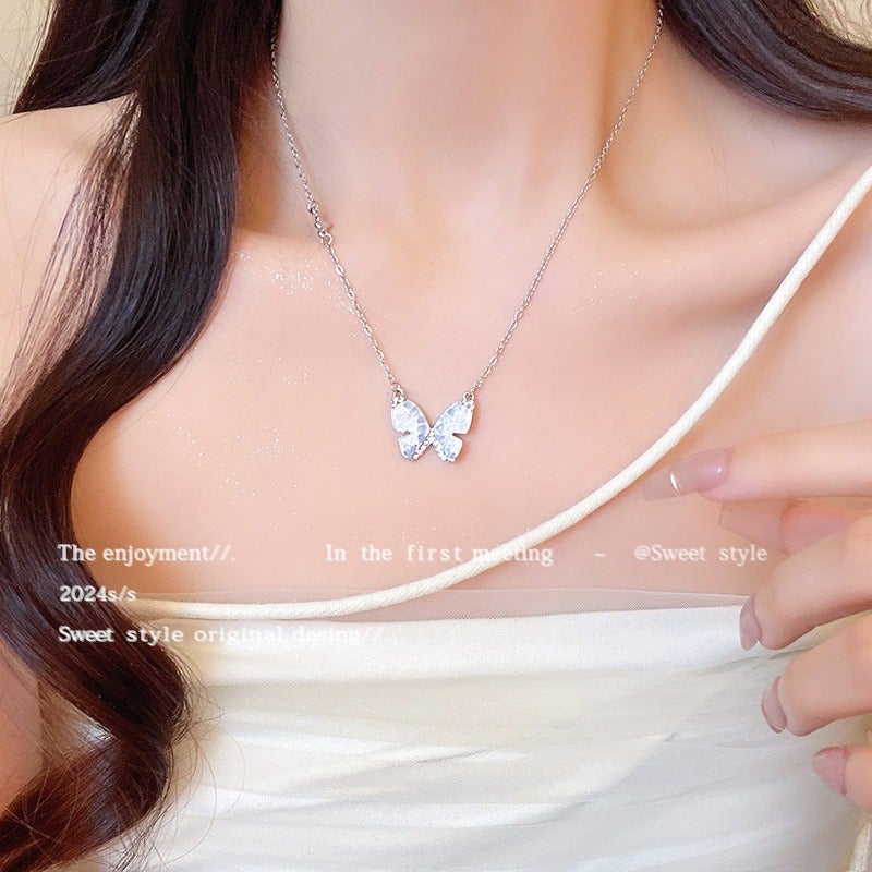 Korean Style Light Luxury Titanium Steel Bowknot Necklace for Women, Zircon Clavicle Chain, Minimalist Design, 41-50cm