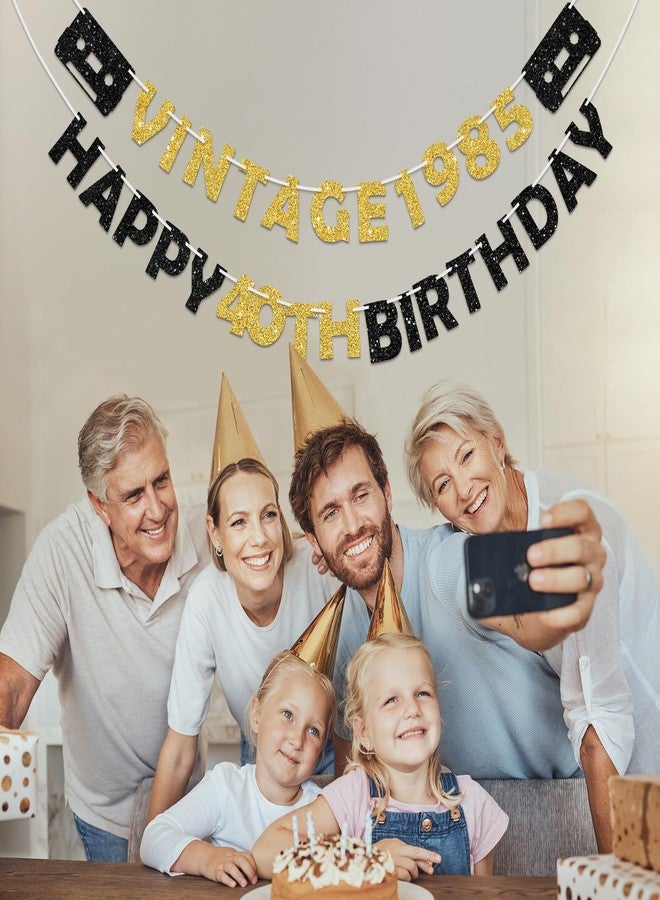 لافتة عيد ميلاد يوكوتور جاهزة للتعليق باللونين الأسود والذهبي، مناسبة للرجال والنساء، مزينة ببريق عتيق من عام 1985، تحمل عبارة "عيد ميلاد سعيد الأربعين"، لافتة زينة لحفلات أعياد الميلاد. - Image 5