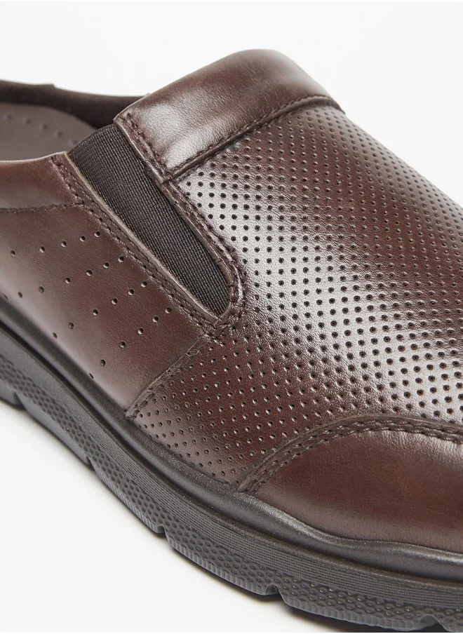 لو كونفورت Men's Textured Slip-On Loafers